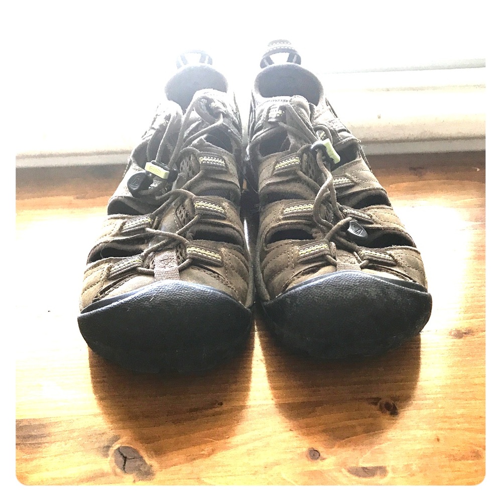 Keen shoes
